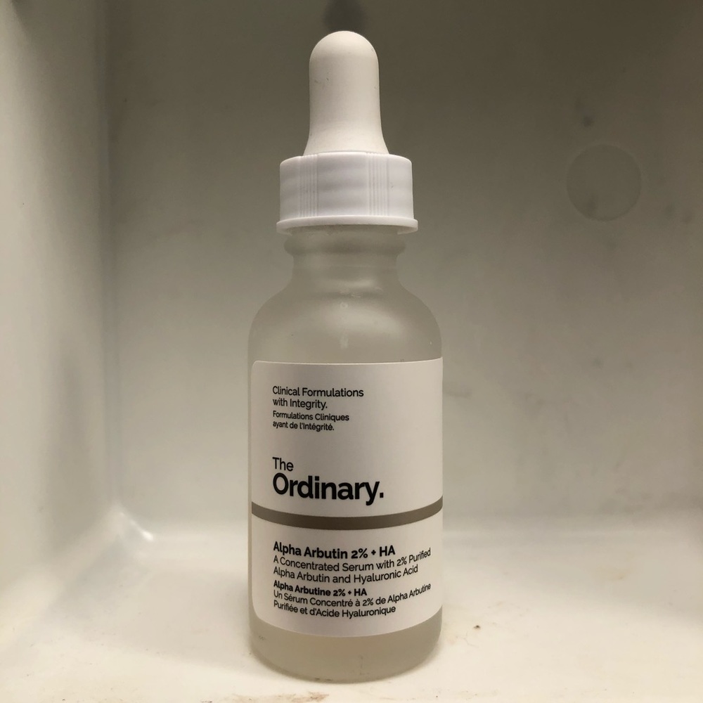 The Ordinary Alpha Arbutin 2% + HA serum